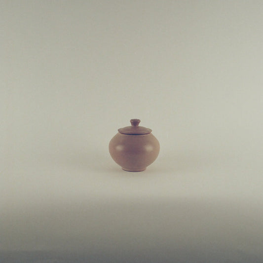 Vessel with Lid