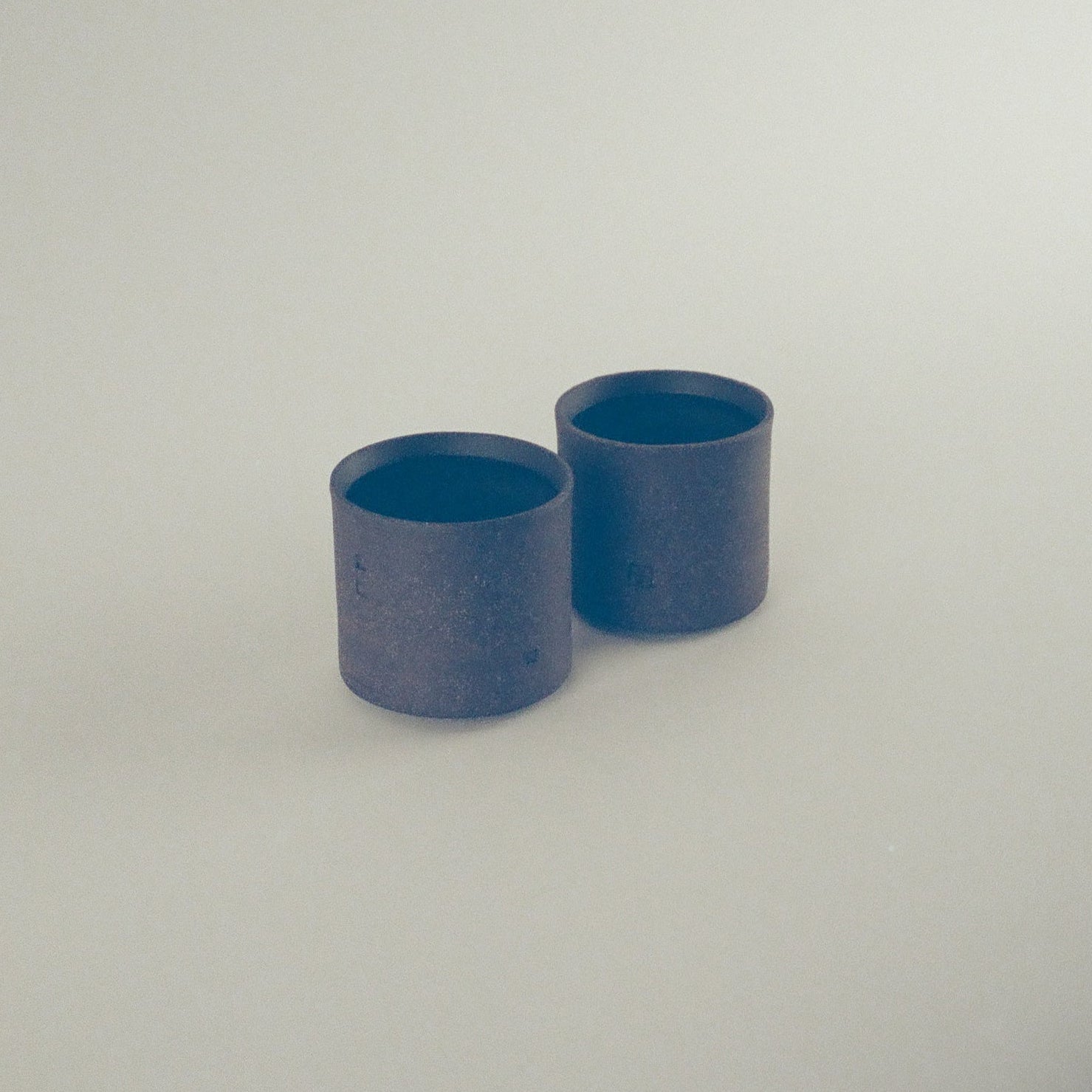 Black and Brown Cups
